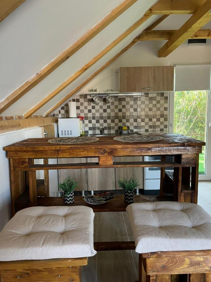 Apartmani Marija Zemun Zemun Polje Ngoại thất bức ảnh
