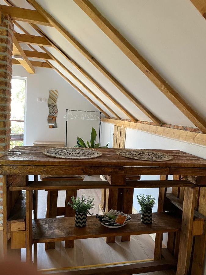 Apartmani Marija Zemun Zemun Polje Ngoại thất bức ảnh